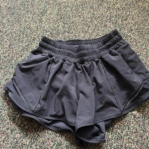 Lululemon hotty hot shorts